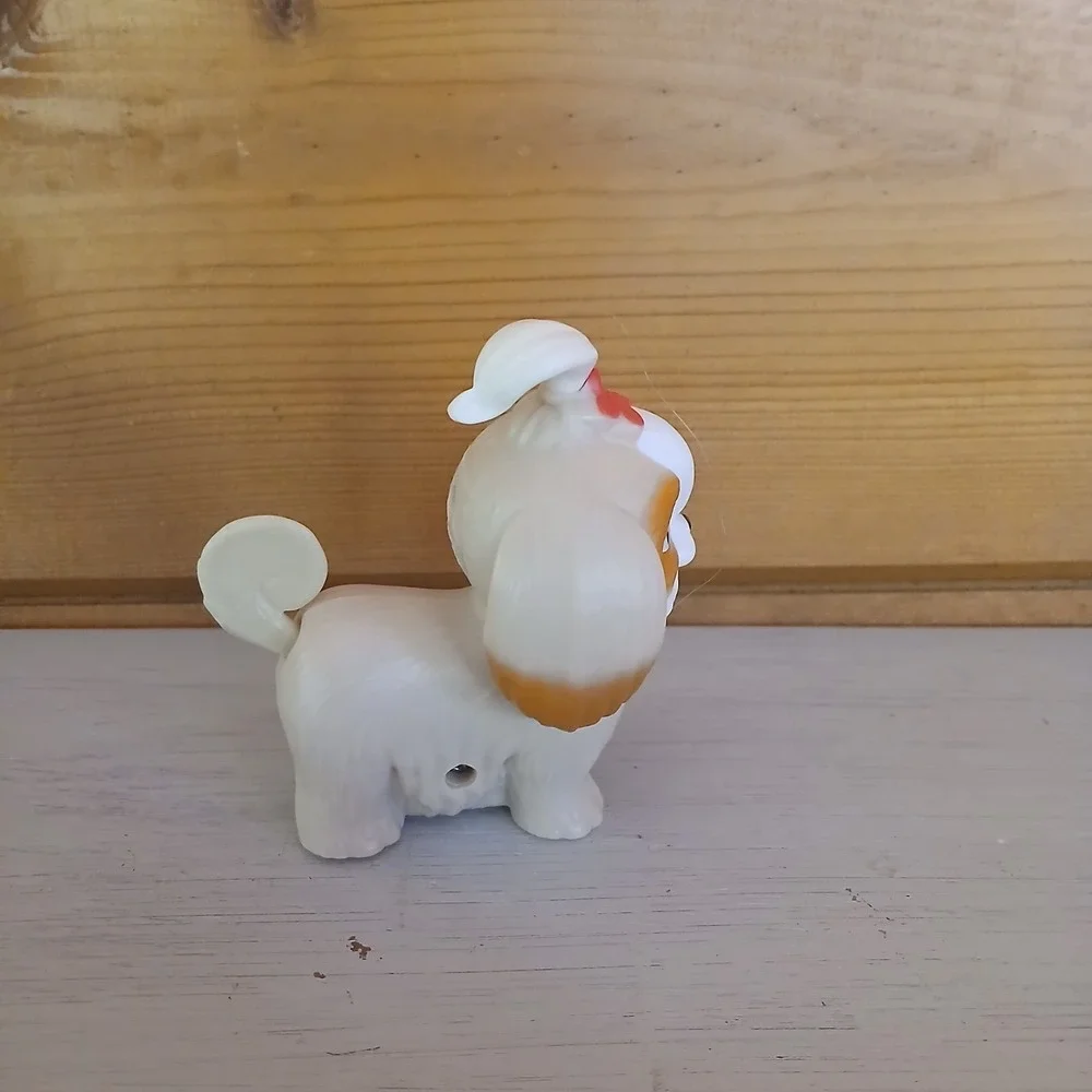 Universal Studios The Secret Life Of Pets 2 Daisy Plastic Animal Figure Toy